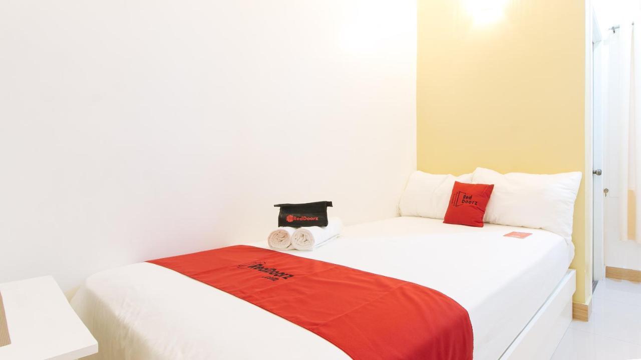 Reddoorz Plus Near Lapasan Plaza Cagayan De Oro Eksteriør billede
