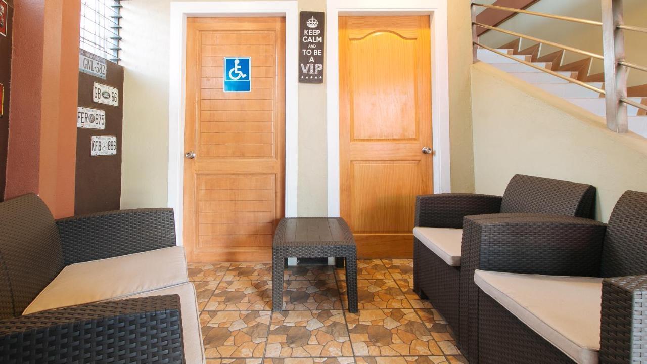 Reddoorz Plus Near Lapasan Plaza Cagayan De Oro Eksteriør billede
