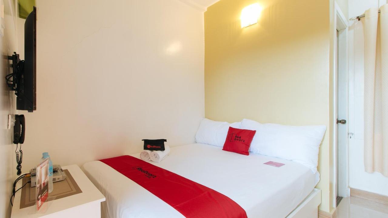 Reddoorz Plus Near Lapasan Plaza Cagayan De Oro Eksteriør billede