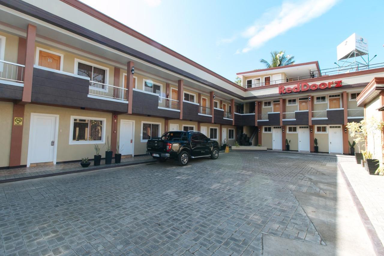 Reddoorz Plus Near Lapasan Plaza Cagayan De Oro Eksteriør billede